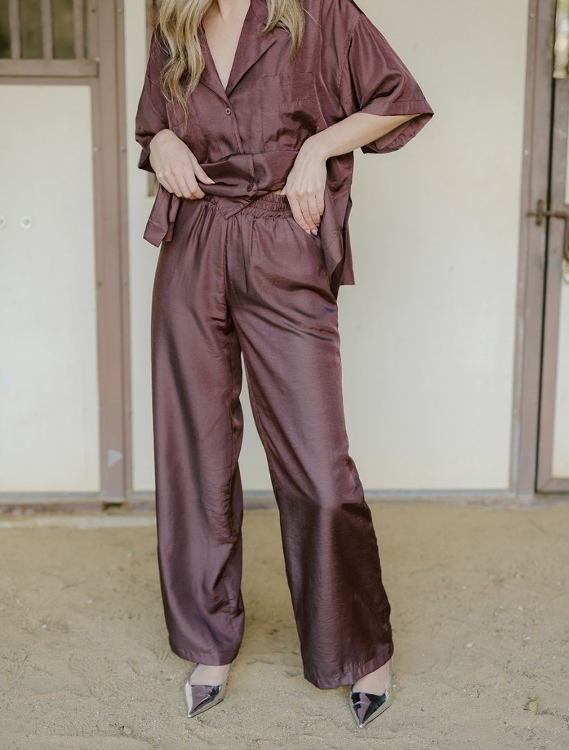 The High Waisted Travel Pant – M. WOOLF