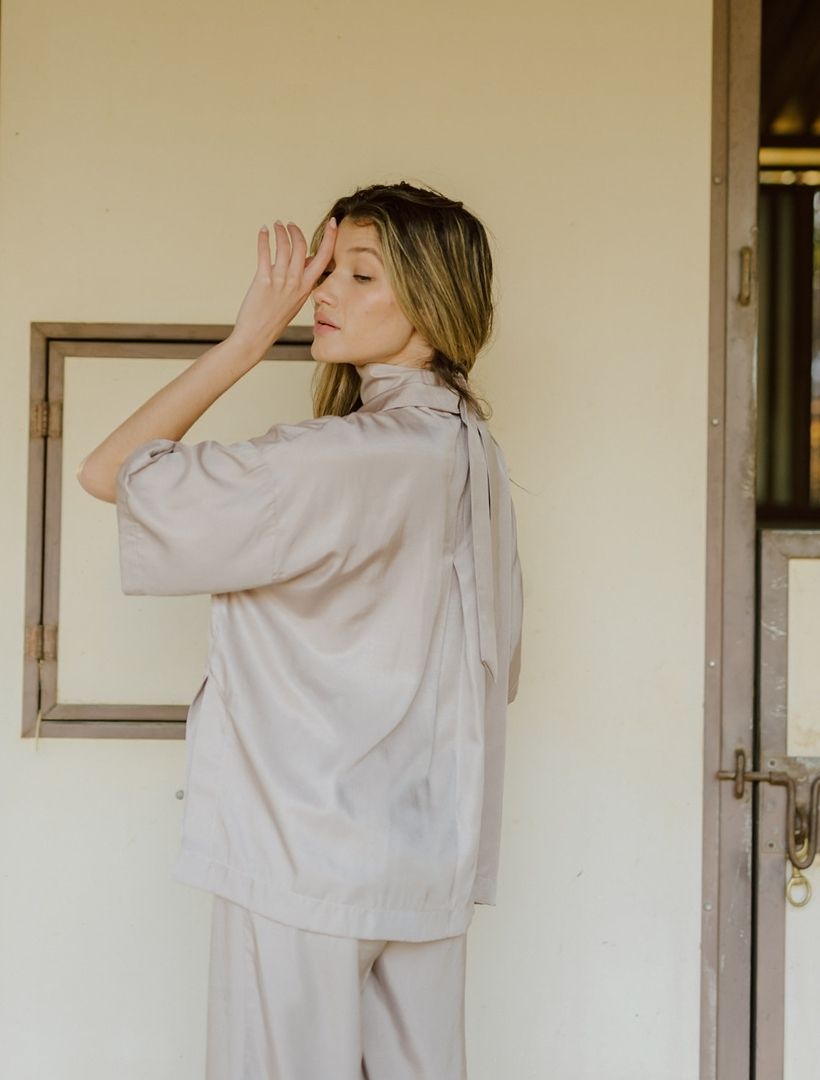 The Travel Button Down + Neck Tie