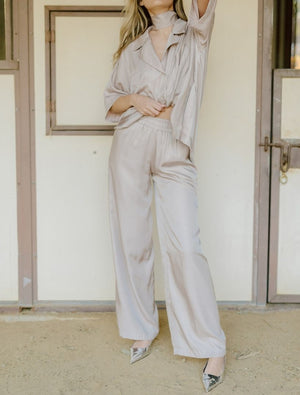 The High Waisted Travel Pant