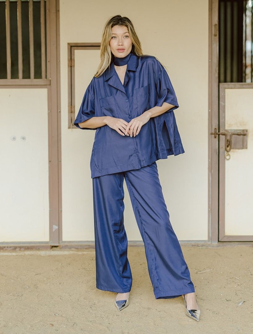 The Travel Button Down + Neck Tie